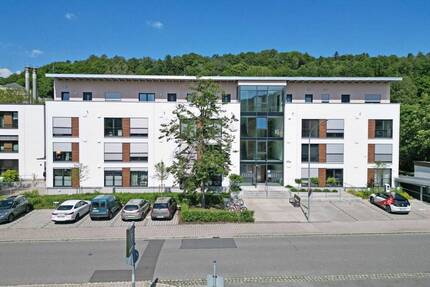 Hell und geräumig! - 1.240,00&nbsp;EUR Kaltmiete, ca.&nbsp; 102,30&nbsp;m&sup2;&nbsp;Wohnfl&auml;che in Kronach (PLZ: 96317)