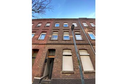 Kapitalanlage in Düren: MFH mit ca. 3.000 € Mieteinnahmen