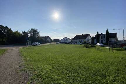 Grundstück zu verkaufen in Karlsdorf-Neuthard 469.995,00 € 660 m²