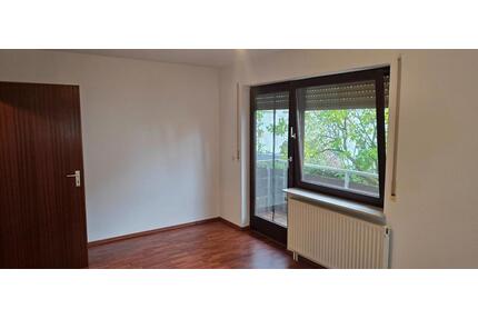 Sofort frei stehende Wohnung in Stuttgart-Rohr