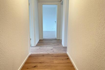 3-Zimmer Wohnung - mit Balkon - 380,00&nbsp;EUR Kaltmiete, ca.&nbsp; 72,62&nbsp;m&sup2; in Uslar (PLZ: 37170)