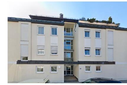 Erdgeschosswohnung mit eig. Garten und Hobbyraum - München Moosach