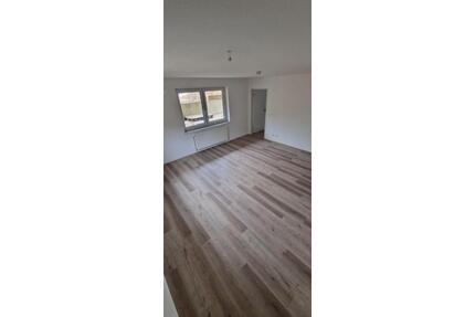 2,5 Zimmer Wohnung im Souterrain, Palenberg - Übach-Palenberg