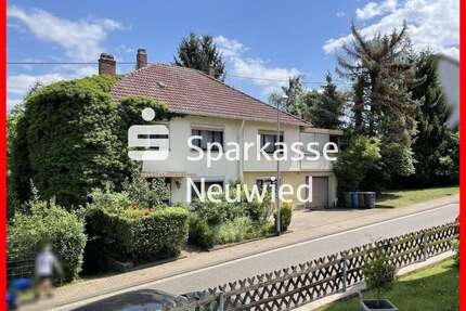 Haus zum Kaufen in Neuwied 279.000,00 € 215 m²