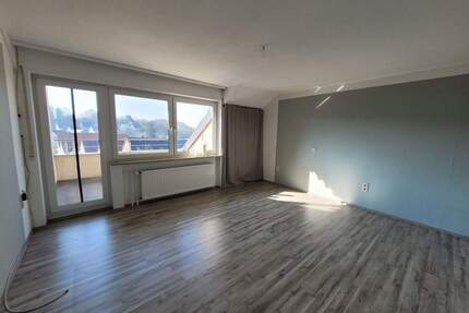 Großzügige, helle Wohnung mit 2 Dachterrassen - hier fühlen Sie sich wohl! - Kirchheim