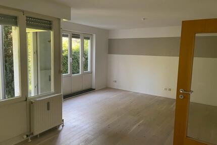 1,5 Zimmer Erdgeschosswohnung mit Garten u. Tiefgaragenstellplatz - Kornwestheim