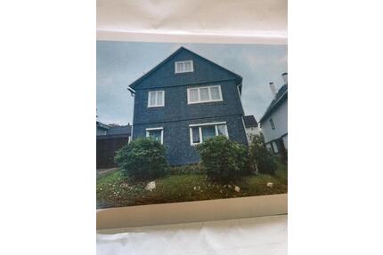 Zweifamilienhaus - 68.000,00&nbsp;EUR Kaufpreis, ca.&nbsp; 430,00&nbsp;m&sup2; in Schwarzatal (PLZ: 98744)