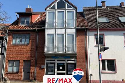 Büro in Celle 495,00 € 48 m² - 495,00&nbsp;EUR Kaltmiete, ca.&nbsp; 48,00&nbsp;m&sup2; in Celle (PLZ: 29221)