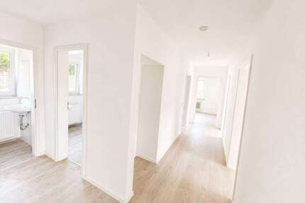 Wohnung zum Mieten in Tiefenbronn-Mühlhausen 1.090,00 € 87 m²