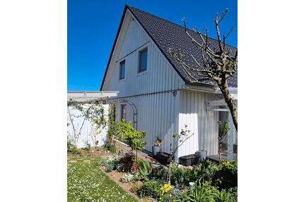bezugsfertige moderne Doppelhaushälfte m. Wärmepumpe Gartenidyll - Aschersleben