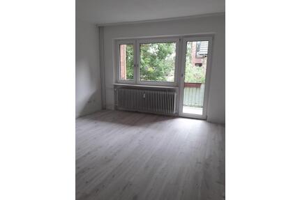 Helle 2 Zimmer Wohnung zu vermieten - Henstedt-Ulzburg
