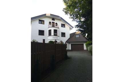 Haus zum Kaufen in Krefeld 714.000,00 € 410 m²