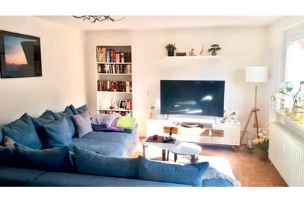 Helle 3,5-Zimmer-Wohnung mit Dachbalkon in zentraler Lage - Mosbach