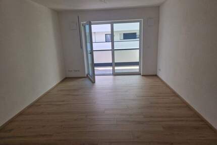 Zentrumsnahe 2-Zimmer-Wohnung inkl. Küche ab sofort zu vermieten! - Deggendorf