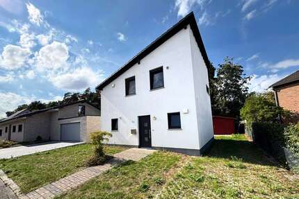 Haus zum Kaufen in Wegberg-Wildenrath 299.000,00 € 81 m²