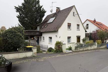 Rohdiamant in Eisingen: Einfamilienhaus in guter Lage mit Entwicklungspotenzial