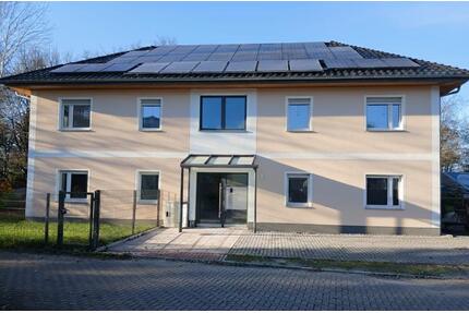 Haus am See: Maisonette-Wohnung mit Seeblick und Wintergarten - Rüdersdorf bei Berlin Hennickendorf