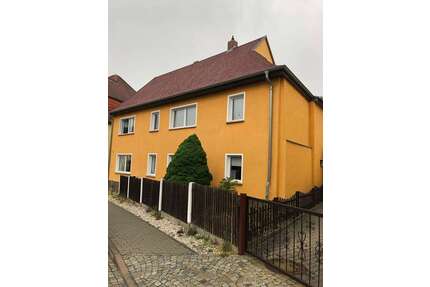 Haus zum Kaufen in Meuselwitz 198.000,00 € 144 m²