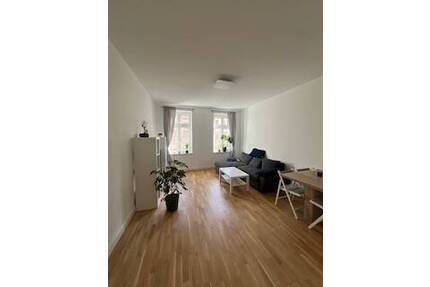 ***Einziehen und wohlfühlen - helle 3-Raum-Wohnung mit Balkon in Leipzig***