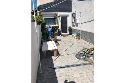 3 ZKB, moderne EG-Wohnung, große Terrasse, eigene PV-Anlage - Mettenheim