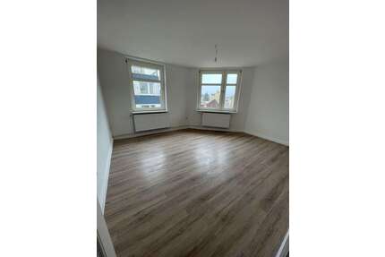 Wohnung zum Mieten in Neumünster 595,56 € 85.94 m²