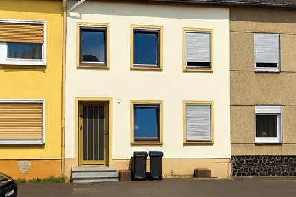 Charmantes Reihenmittelhaus mit Ausbaupotenzial und großer Dachterrasse in Wasserliesch