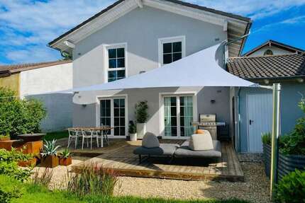 Haus zum Mieten in Rosenheim 2.500,00 € 141 m²