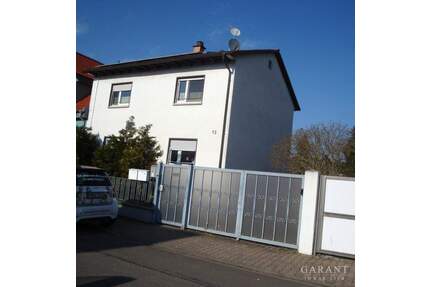 ** Willkommen in Ihrer Wohlfühl - Oase ... Ein- oder Zweifamilienhaus in ruhiger begehrter Lage** - Altlußheim