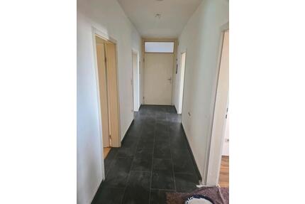 4 ZW in Gelnhausen Altstadt - 1.000,00&nbsp;EUR Kaltmiete, ca.&nbsp; 98,00&nbsp;m&sup2; in Neu-Isenburg (PLZ: 63263)