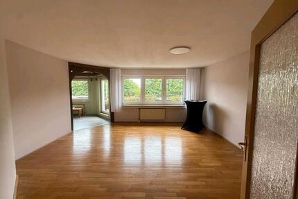 Essen-Schönebeck Maisonettewohnung mit Balkon und eigenem Garten.