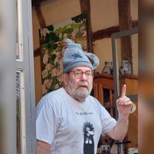 Kettensegen im Greis-Saal | Erstes Allgemeines Babenhäuser Pfarrer-Kabarett