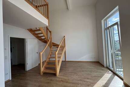 Wohnung zum Mieten in Oranienburg 1.665,13 € 95.15 m²