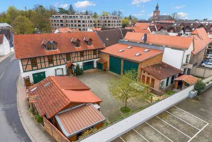 Einzigartige Hofreite mit Charakter, großem Potenzial und vielseitigen Nutzungsmöglichkeiten - Liederbach am Taunus