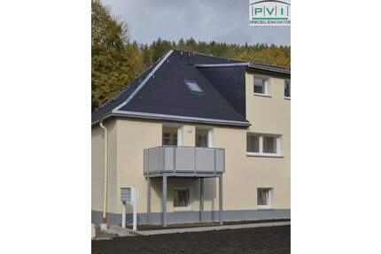 Wohnen über den Dingen - charmante 2,5-Zimmer-Dachgeschosswohnung in Schwarzenberg - Schwarzenberg/Erzgeb.