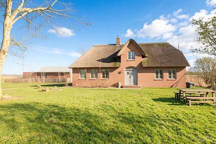 Haus zum Kaufen in Emmelsbüll-Horsbüll 499.000,00 € 143 m²