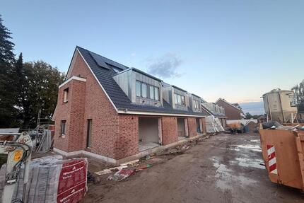 Neubau-Endreihenhaus KfW-40 | 146m2 - Stockelsdorf