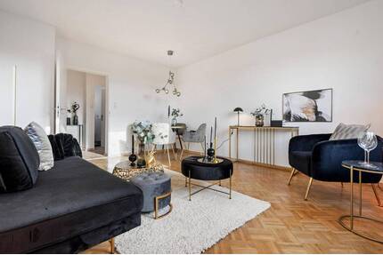 Provisionsfrei: Kernsanierte helle 3-Zi.-Wohnung in Lauffen am Neckar