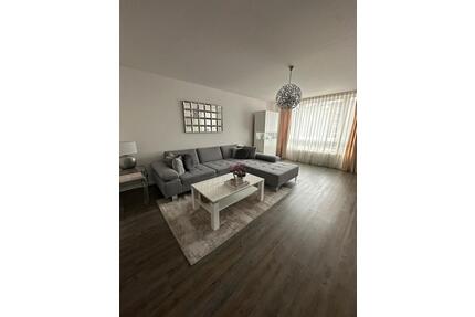 Moderne 72m² Wohnung mit Wintergarten-Balkon - Köln Nippes