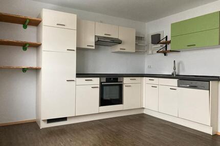 Helle 3‑Zimmer‑Wohnung mit Balkon, Garage in TaufkirchenMühldorf