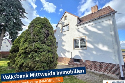Großzügiges Einfamilienhaus mit Terrasse, Garten und viel Potenzial in Langenleuba-Oberhain! - Penig