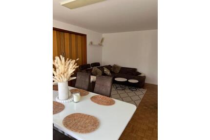 Schöne 4-Zimmer-Wohnung mit Terrasse, Garten und Einbauküche - Lengede