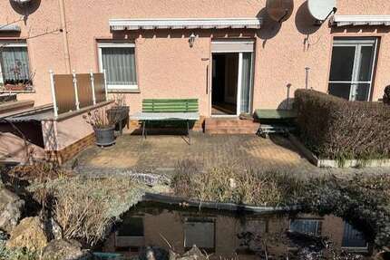 Solides kleines Reihenmittelhaus mit Terrasse - Saalfeld/Saale
