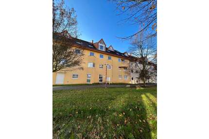 Wohnung zum Mieten in Salzatal 325,00 € 35.36 m²