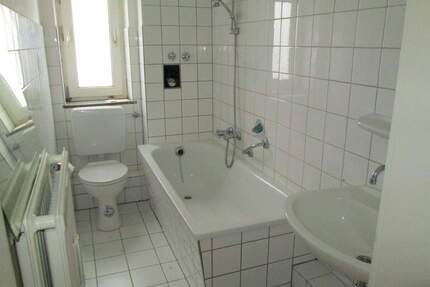 Wohnen im Grünen* - 240,00&nbsp;EUR Kaltmiete, ca.&nbsp; 43,80&nbsp;m&sup2;&nbsp;Wohnfl&auml;che in Salzgitter (PLZ: 38229) Hallendorf