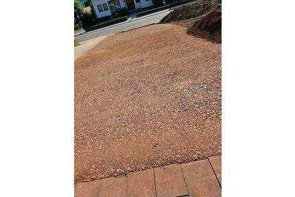 Grosses Grundstück für Auto oder Wohnwagen als Abstellplatz - Lebach