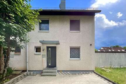 Haus zum Kaufen in Neutraubling 575.000,00 € 150 m²