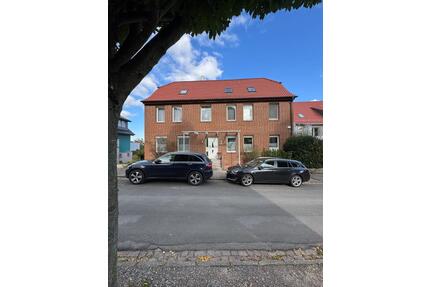 Mehrfamilienhaus in Barsinghausen von privat. Mit Garten + Garage