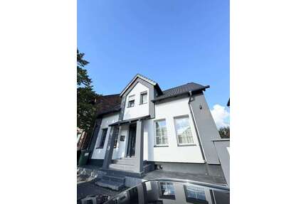 Traumhaftes Einfamilienhaus auf 2 Etagen und großer Terrasse - Salzgitter Groß Mahner