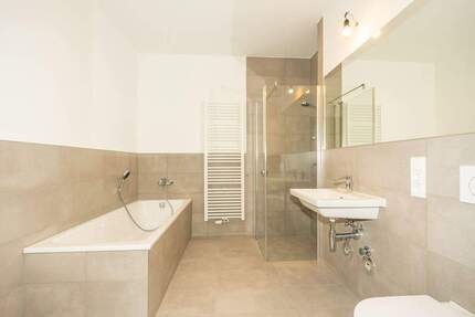 Attraktive 3-Zimmerwohnung mit großem Balkon in Zentrumsnähe - Leipzig Zentrum-Südost