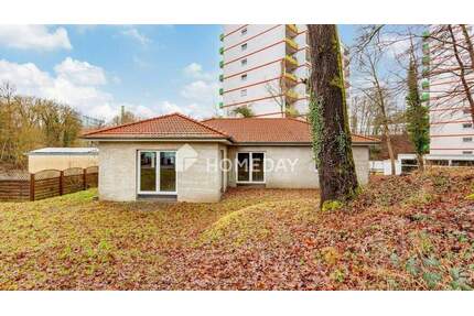 Genehmigter Neubau Bungalow in Pirmasens mit 623 qm Grundstück, frei planbar